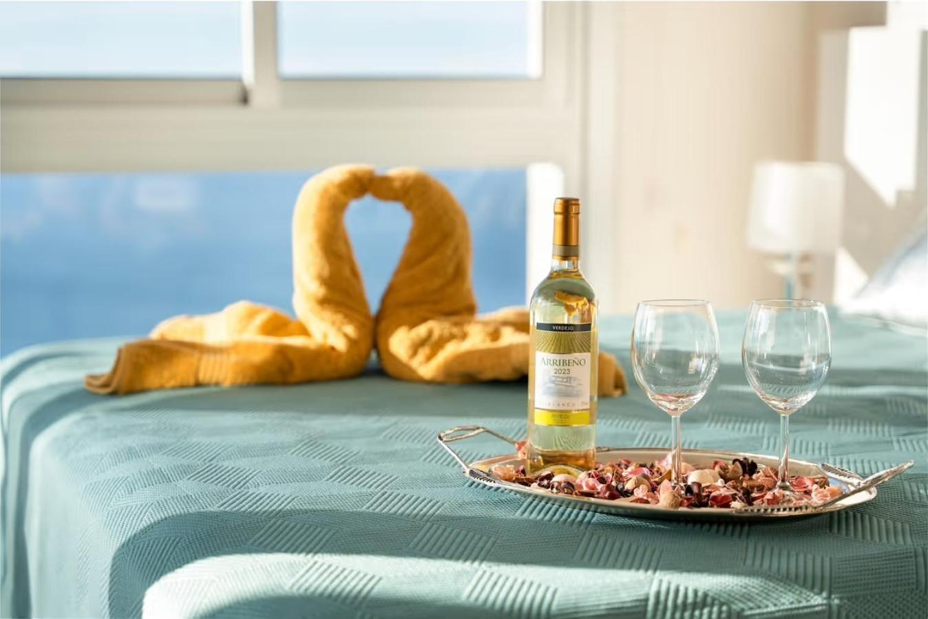 Villa Golden Horizon Con Piscina Privada Climatizada Santa Úrsula Екстериор снимка